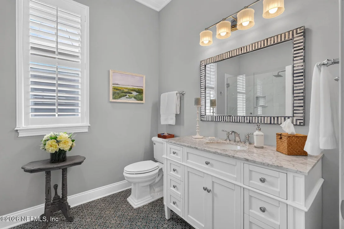 Photo of 136 ISLAND COTTAGE Way