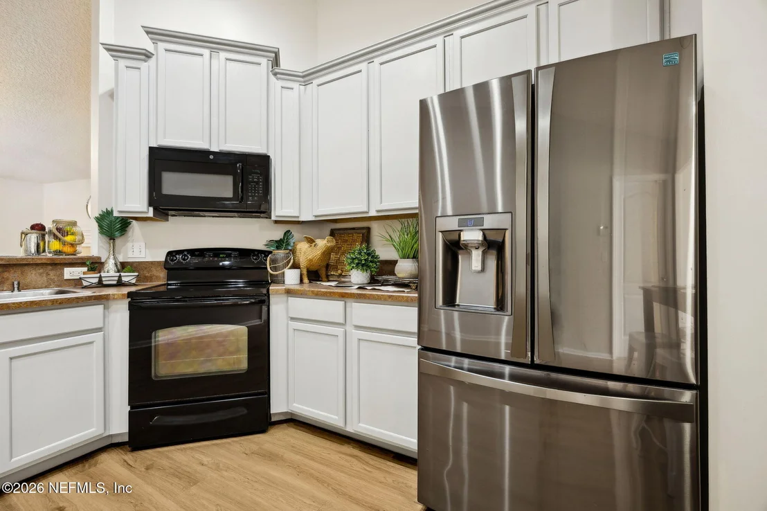 Photo of 145 FORT MILTON Drive