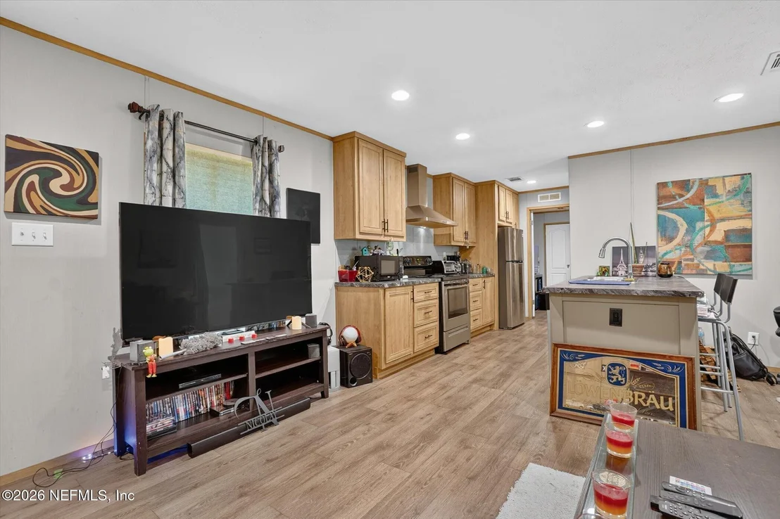 Photo of 1615 DERITO Drive