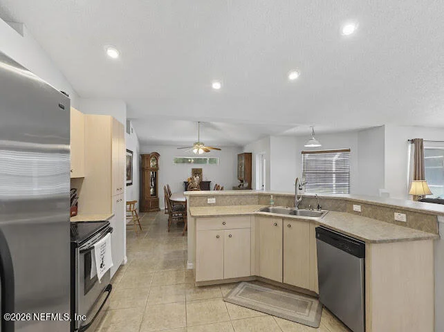 Photo of 1321 ROOSEVELT Drive