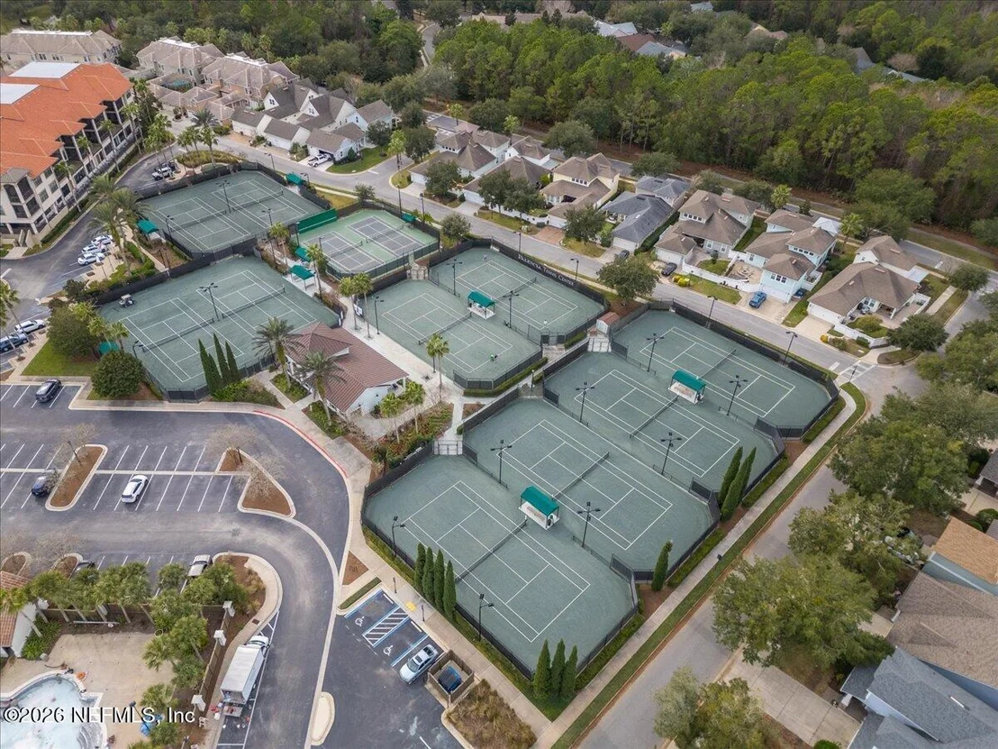 Photo of 472 GLORIETA Drive