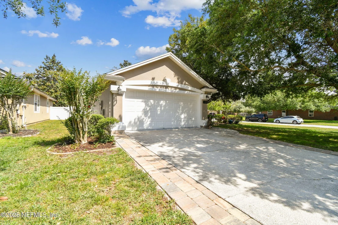 Photo of 129 PINE ARBOR Circle