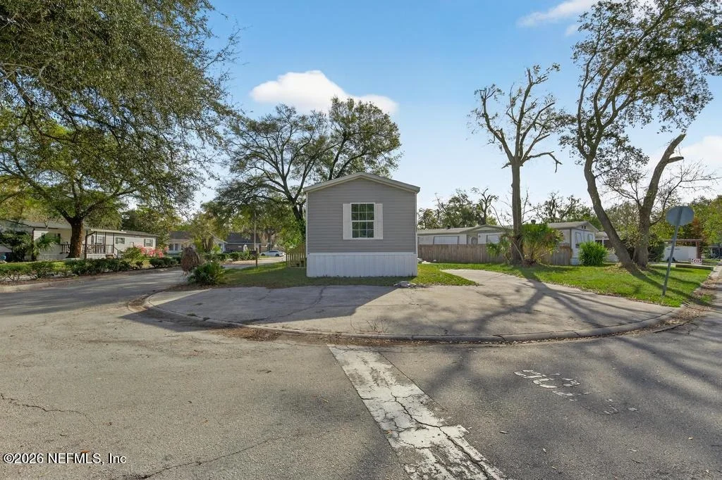 Photo of 7600 TIMBERWOOD Drive