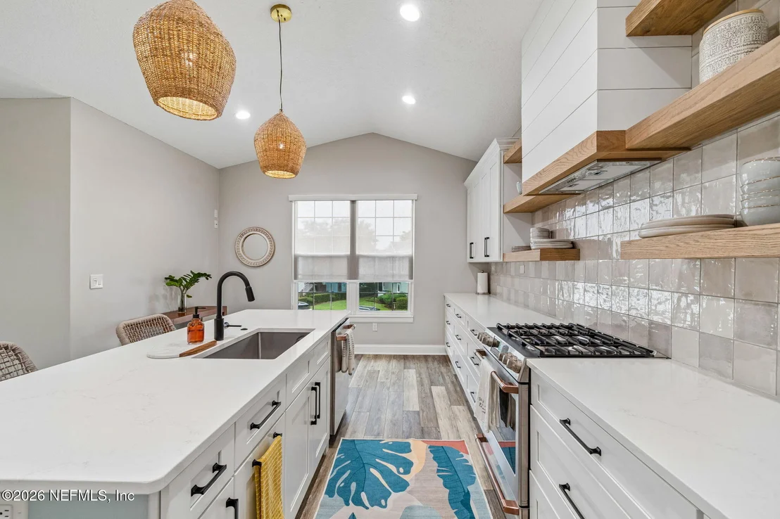 Photo of 123 SUNSET Circle S