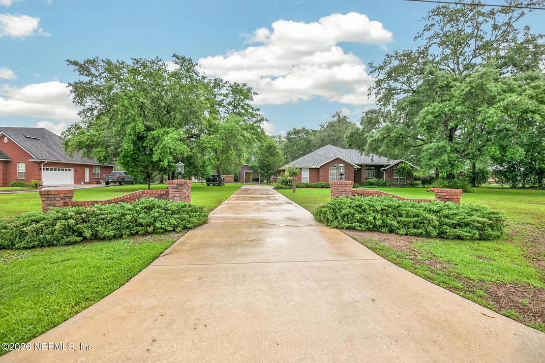 Photo of 4237 RAINTREE Drive