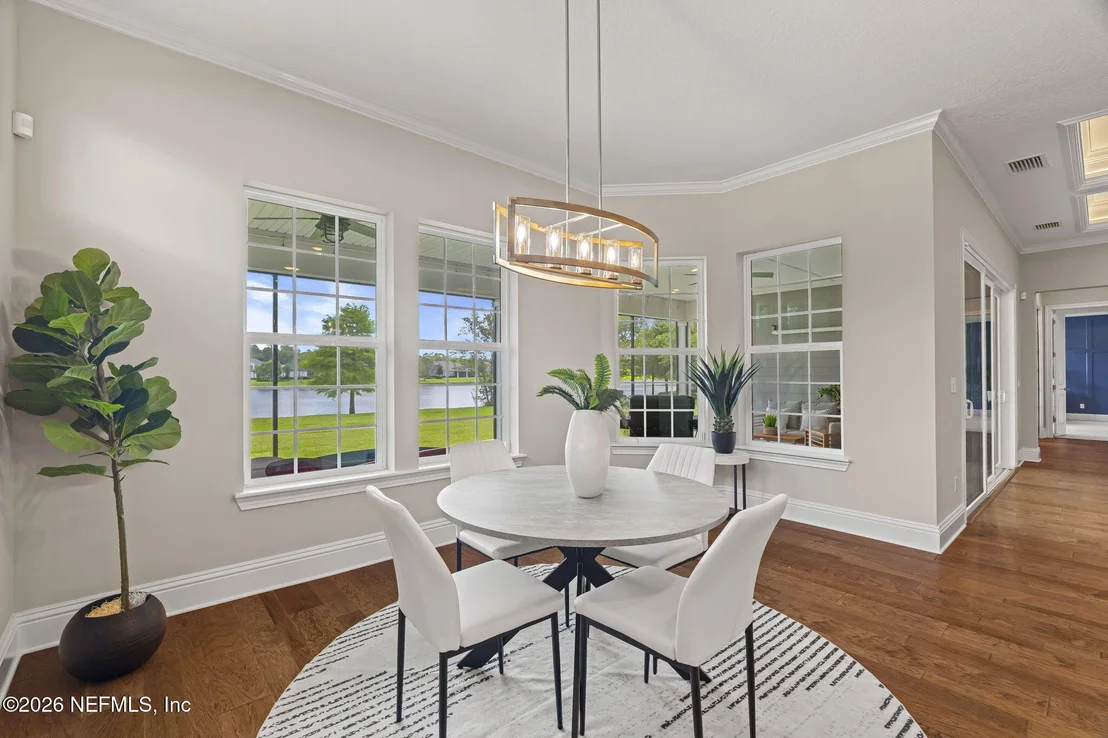 Photo of 183 FREMONT Avenue
