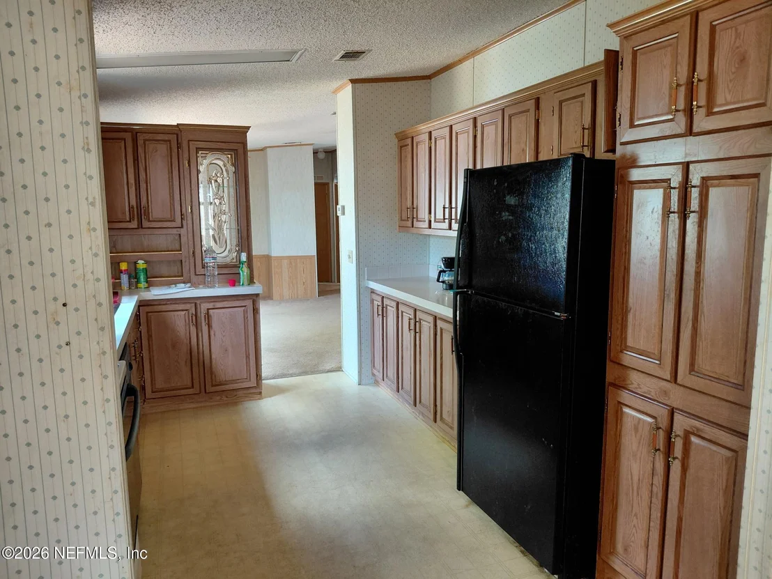 Photo of 106 BREEZEWOOD Circle