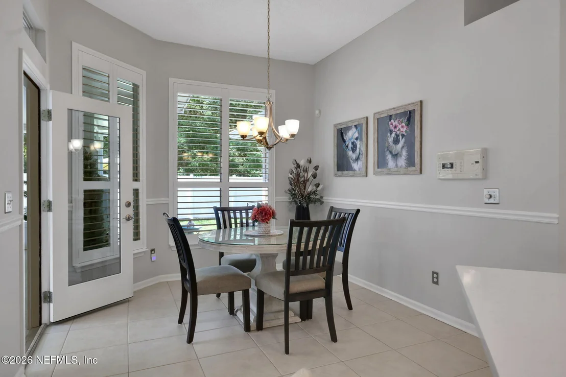 Photo of 1004 FLORA PARKE Drive