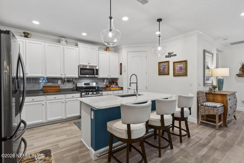 Photo of 209 RIVERCLIFF Trail