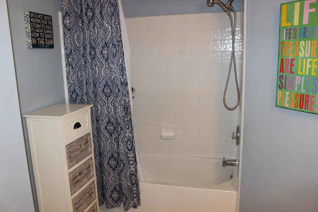 Photo of 408 CRESCENT POND
