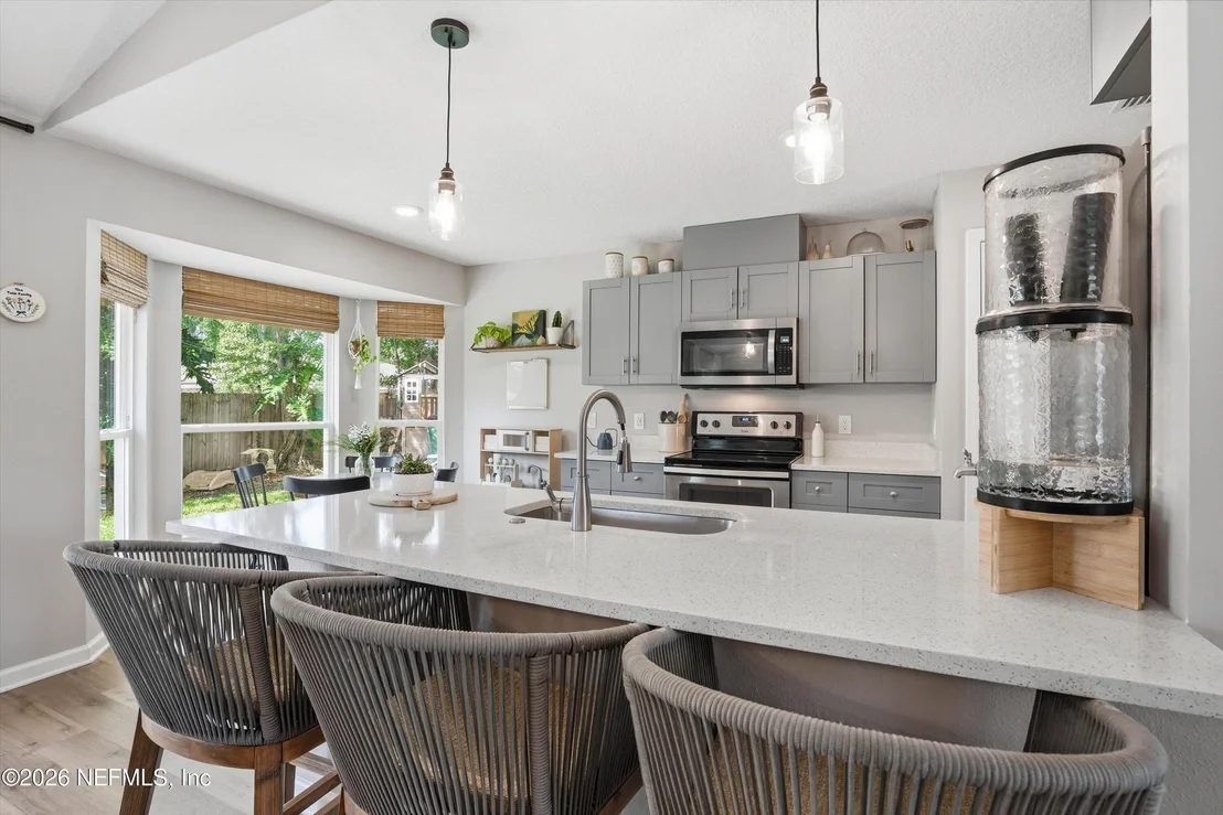 Photo of 470 KEVIN Drive
