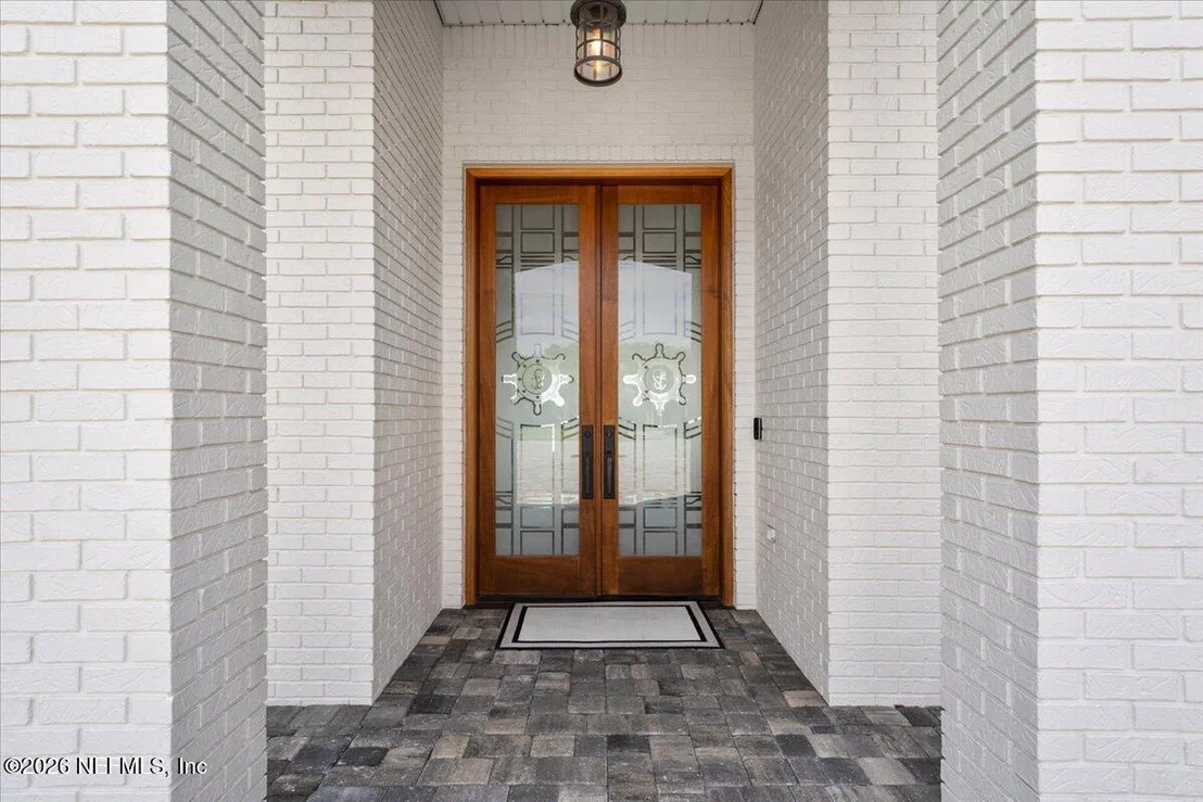 Photo of 9136 HECKSCHER Drive
