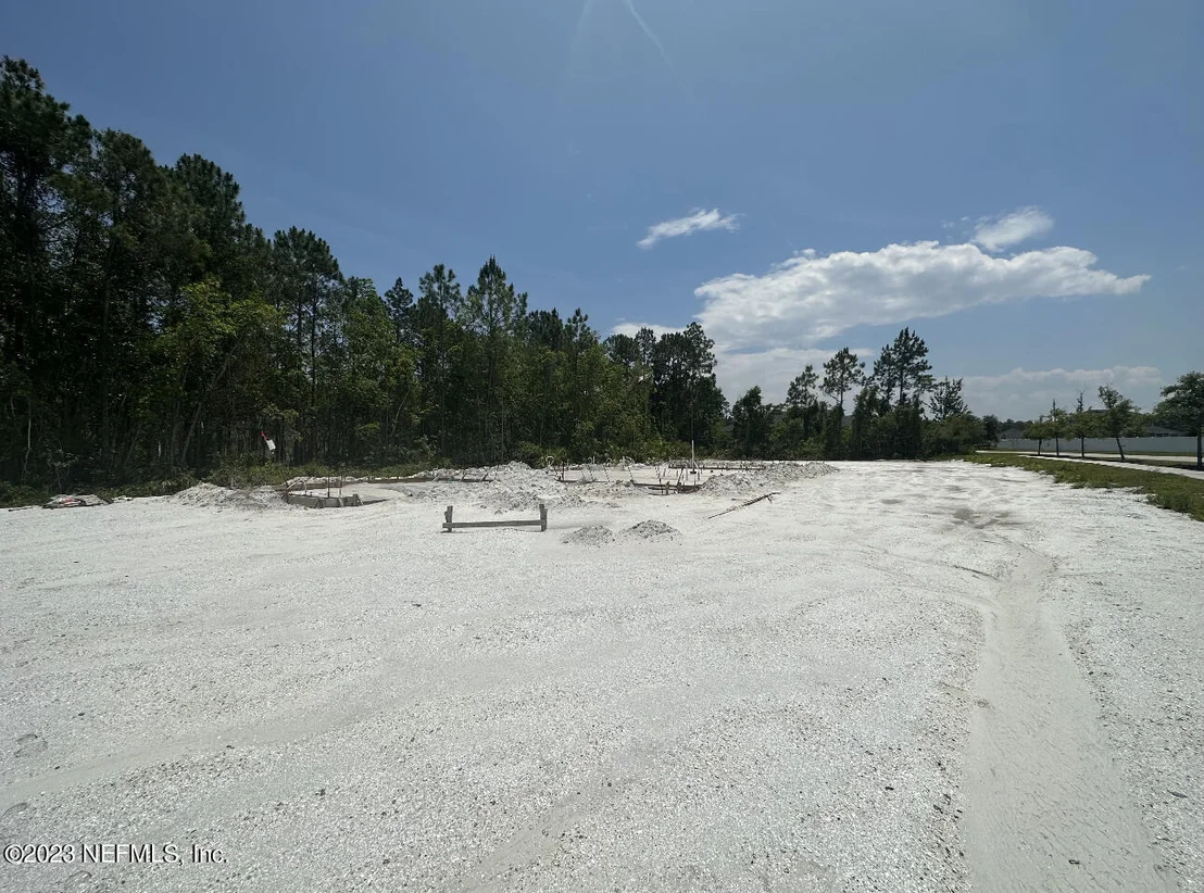 Photo of 212 N PRAIRIE LAKES Drive
