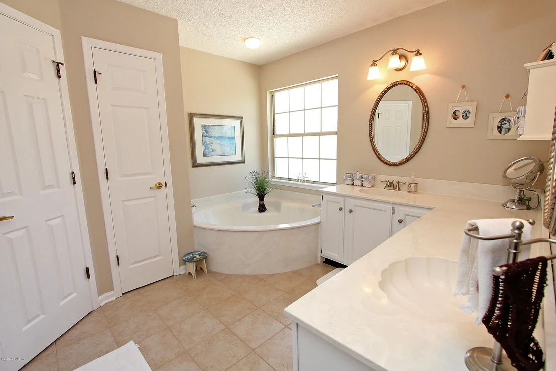 Photo of 2645 STONEGATE Drive
