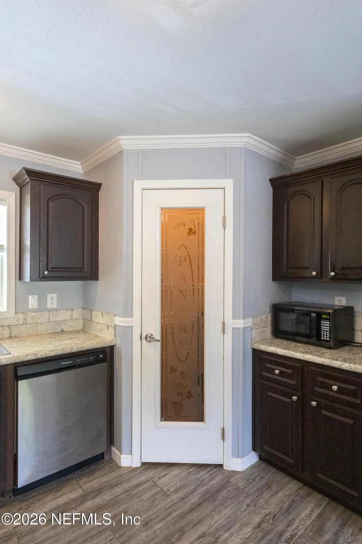 Photo of 156 LAKE MARGO Drive