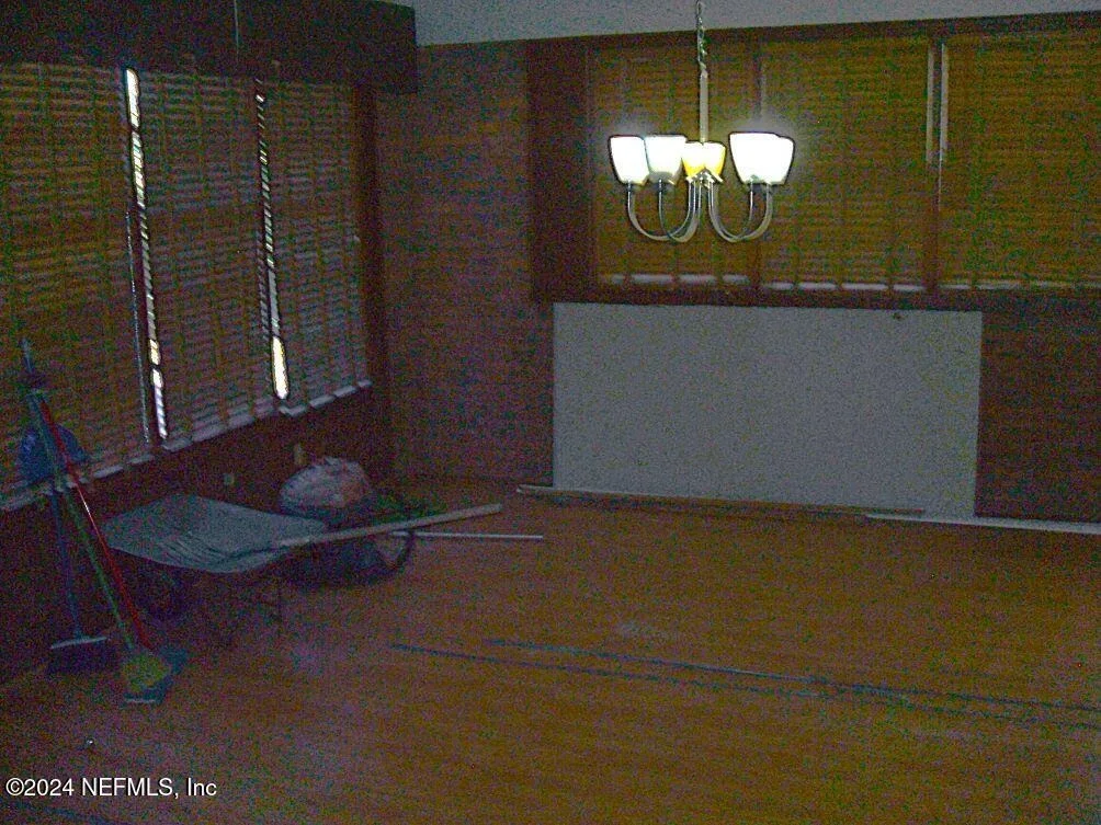 Photo of 1113 FIELDCREST Road
