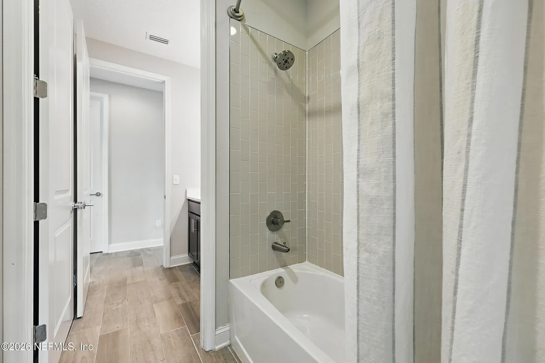 Photo of 1124 PERSIMMON Drive