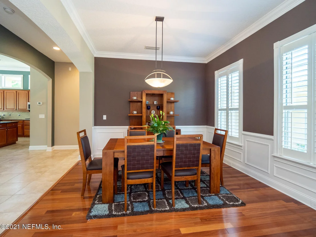Photo of 349 SUMMERSET Drive