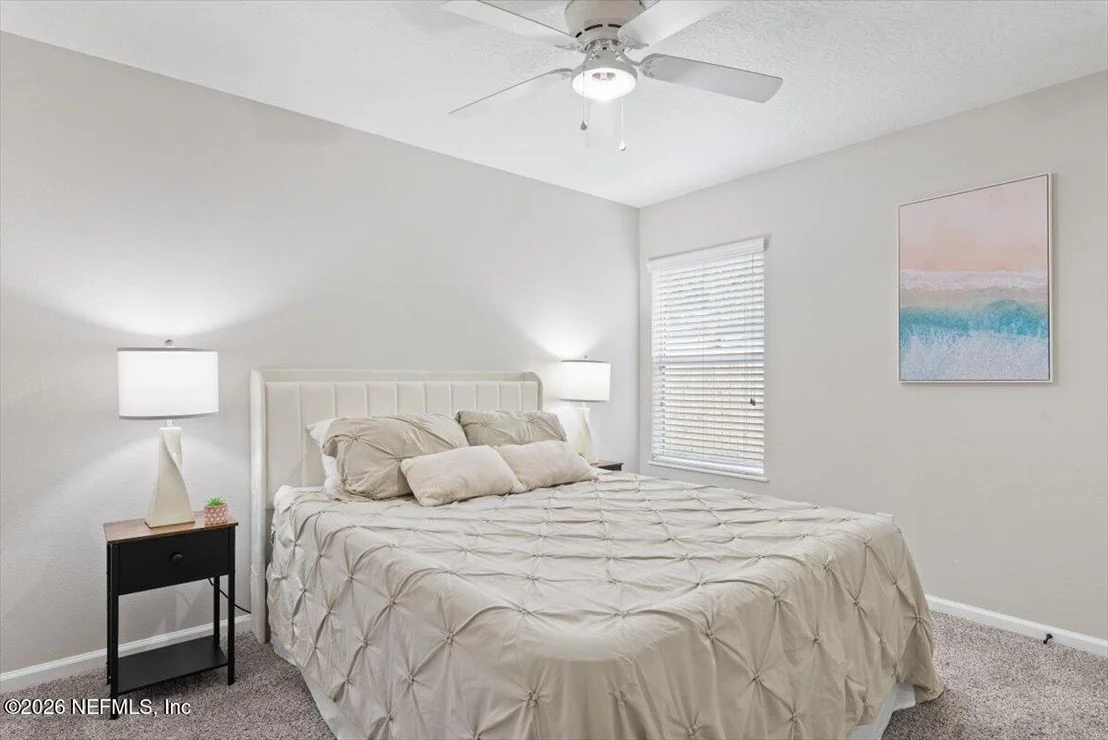 Photo of 6237 SYRINGA Lane