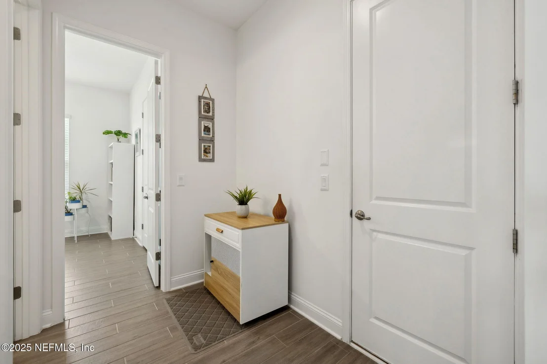 Photo of 560 RUM RUNNER Way