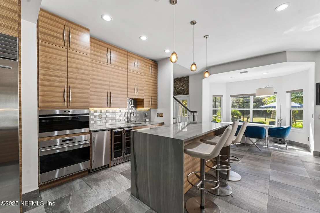 Photo of 3010 STARRATT Road