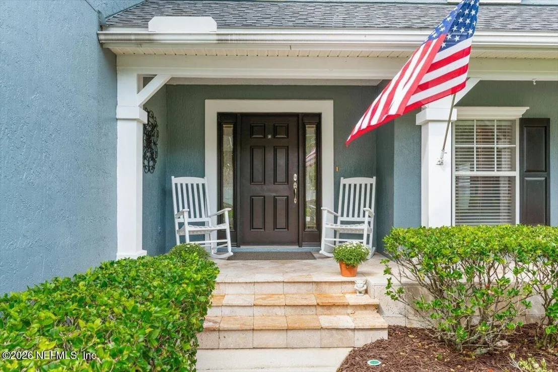 Photo of 817 EAGLE POINT Drive