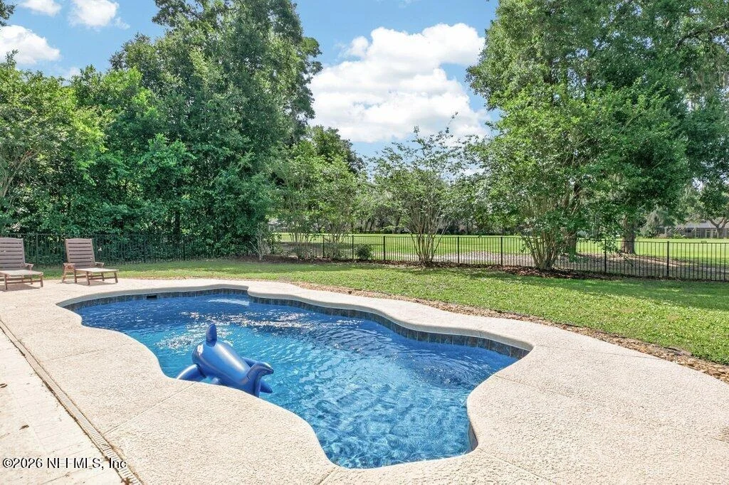Photo of 385 LOLLY Lane