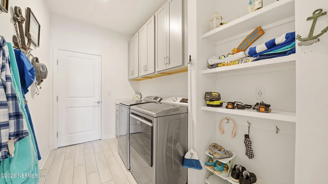 Photo of 624 PALMETTO Place