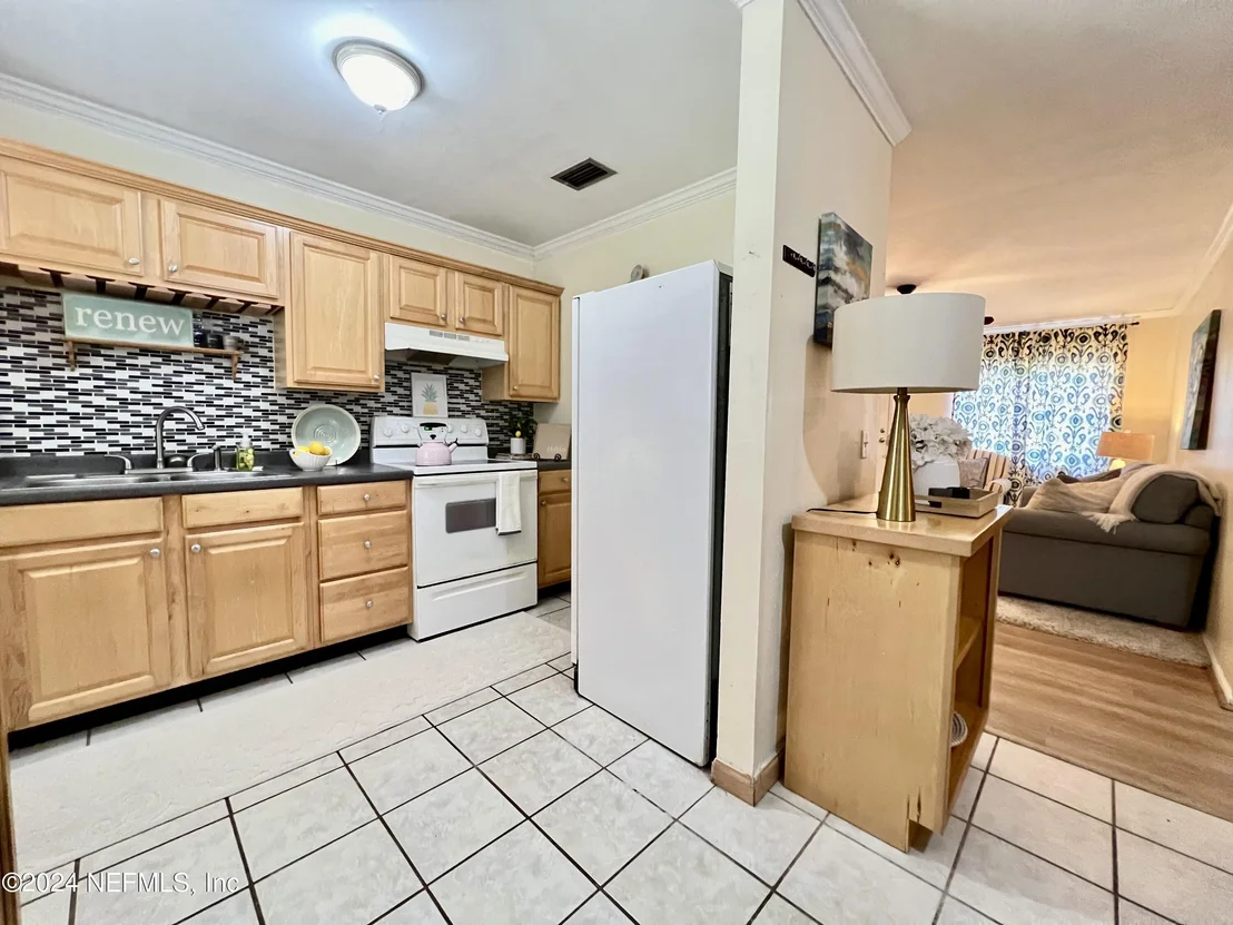 Photo of 7440 LEROY Drive