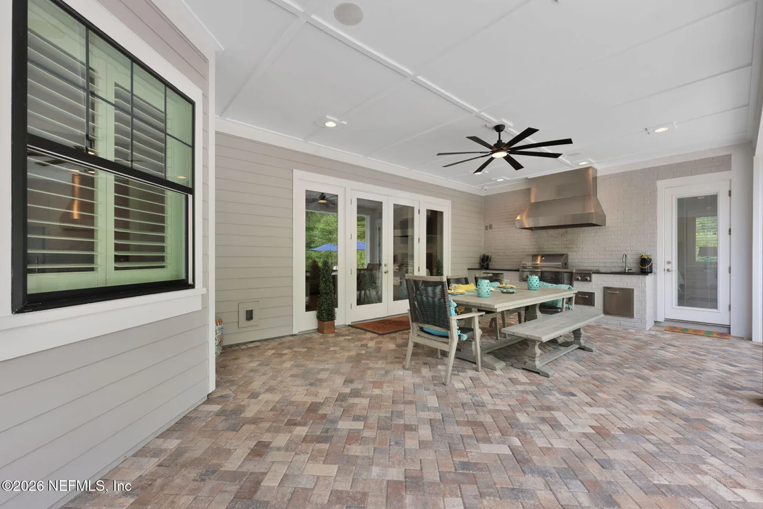 Photo of 237 FELLS Cove