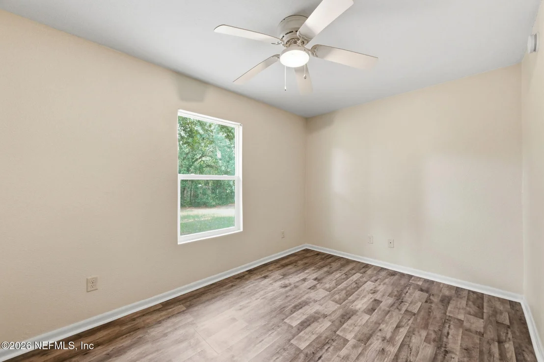 Photo of 107 MILTON Avenue