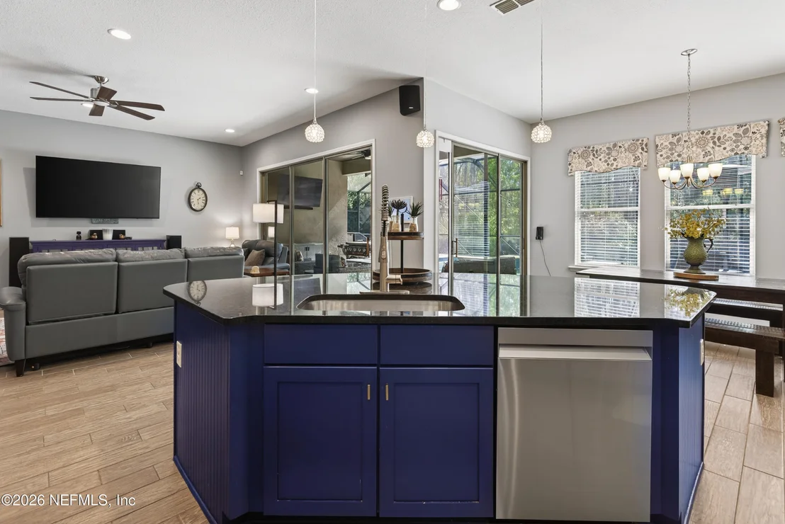 Photo of 127 EAGLE ROCK Drive