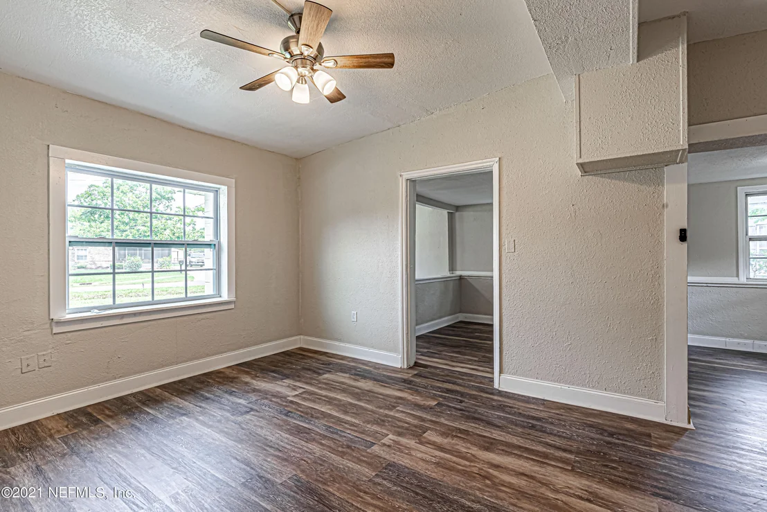 Photo of 5745 CARNATION Road