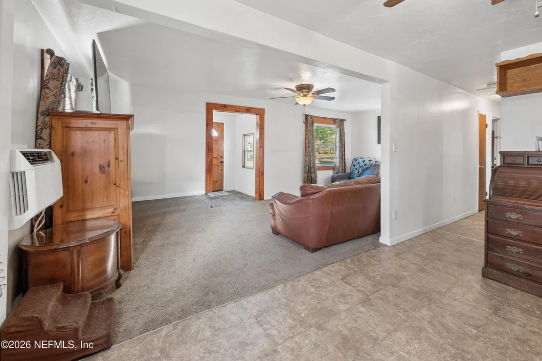 Photo of 18273 NW STATE ROAD 16