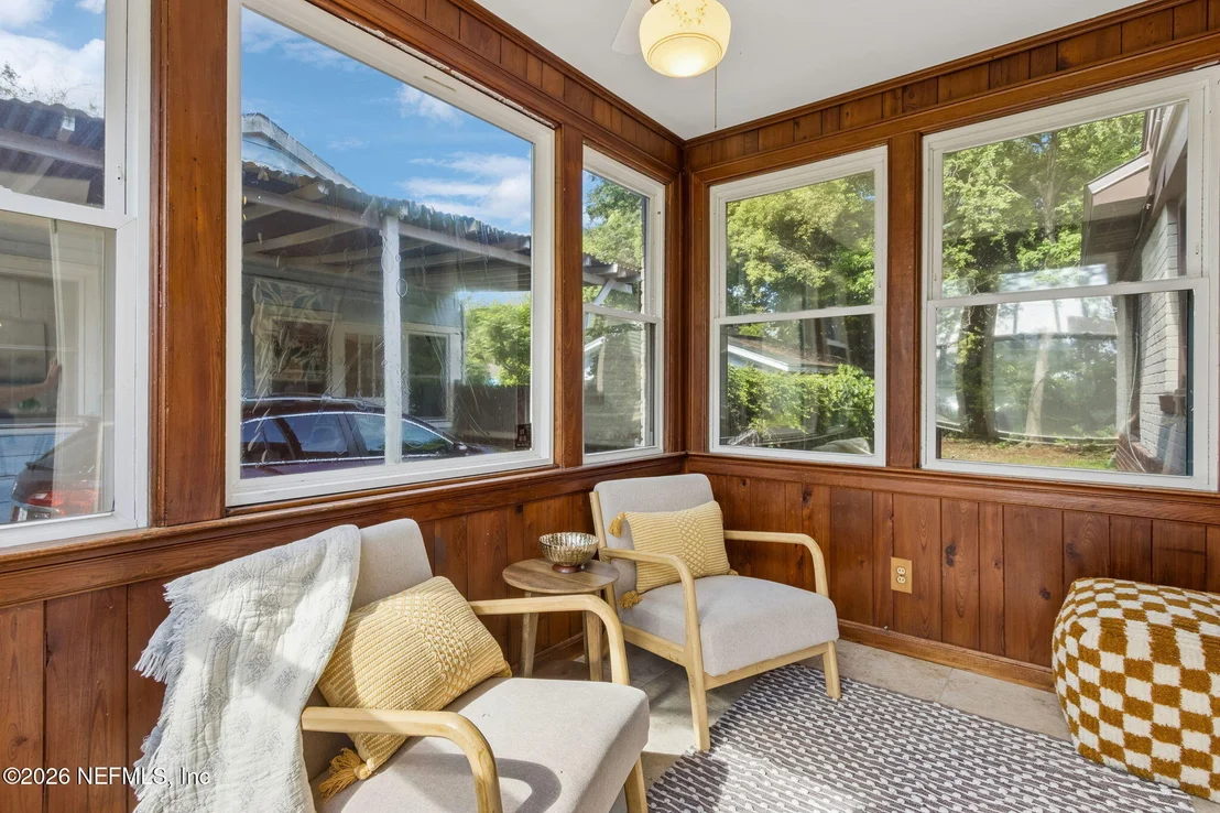 Photo of 2246 REDFERN Road