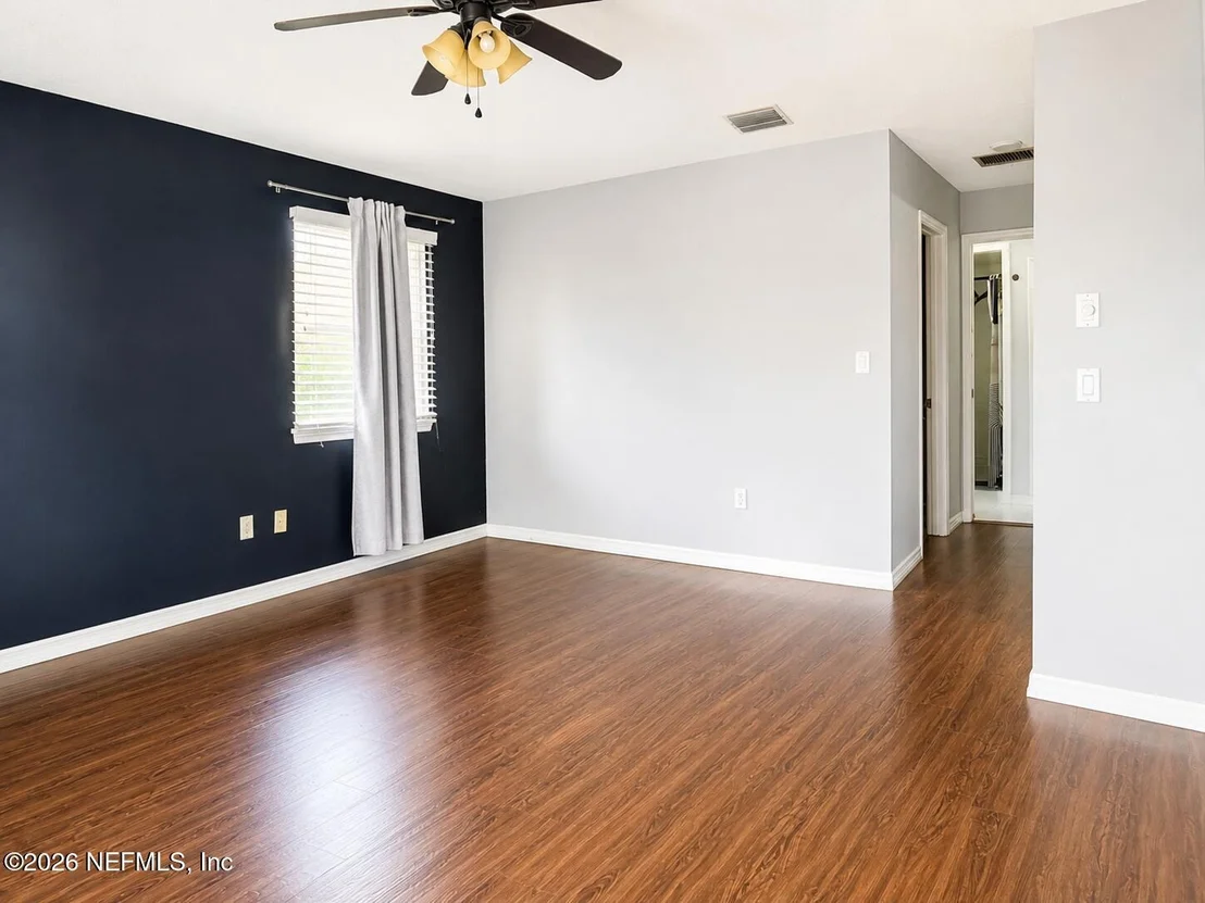 Photo of 7 WINTERBERRY Place