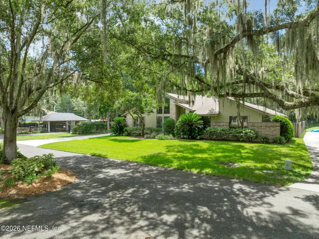 Photo of 1076 MAINSAIL Lane