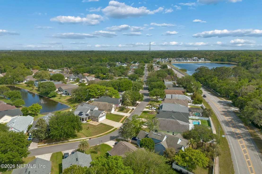 Photo of 141 N CHURCHILL Drive
