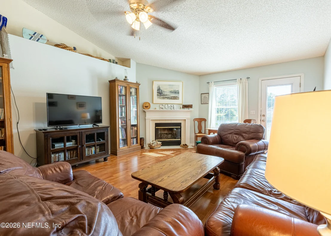 Photo of 556 WHITFIELD Road