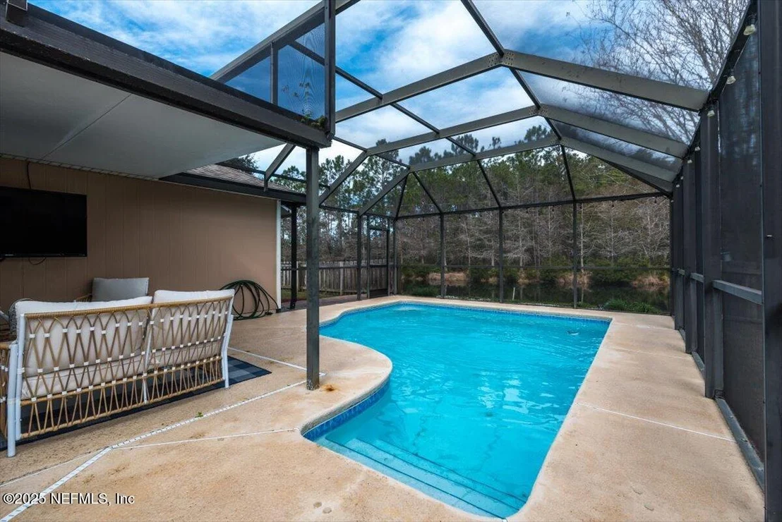 Photo of 184 SOUTHLAKE Drive