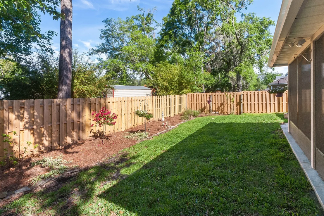 Photo of 1546 BAY HARBOR Drive