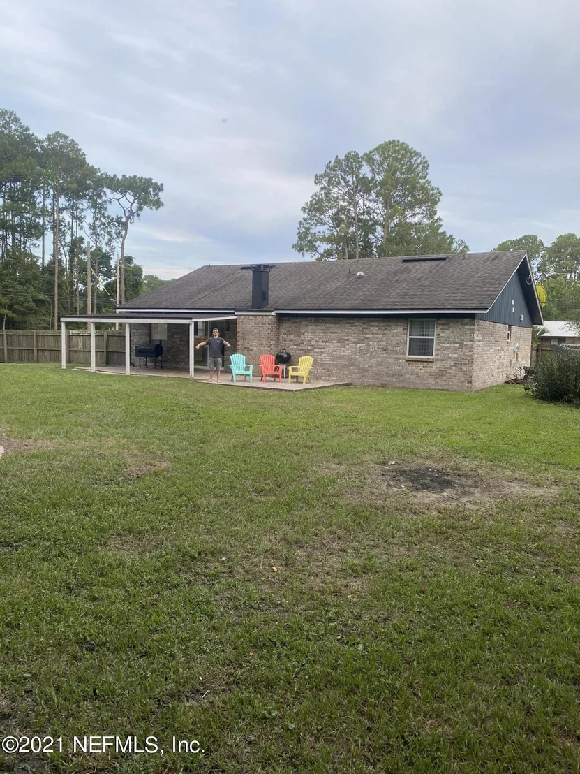 Photo of 205 BLAKELEY Court