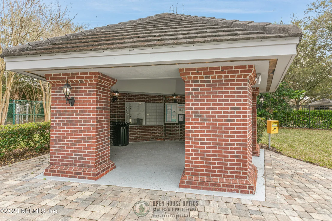 Photo of 10133 DELPOINT Lane