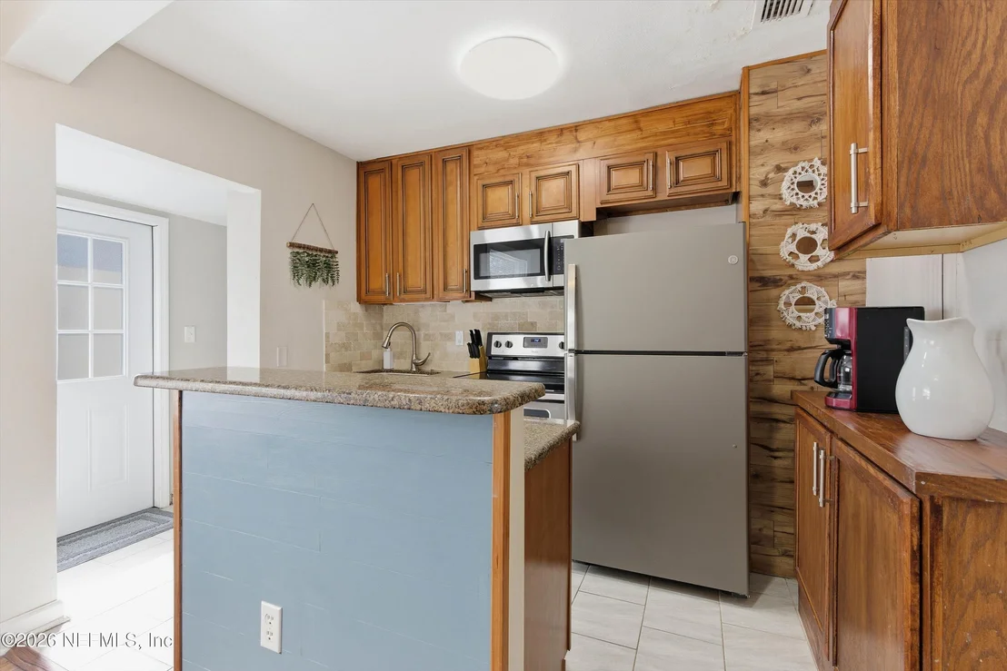 Photo of 4826 CATHERINE Terrace