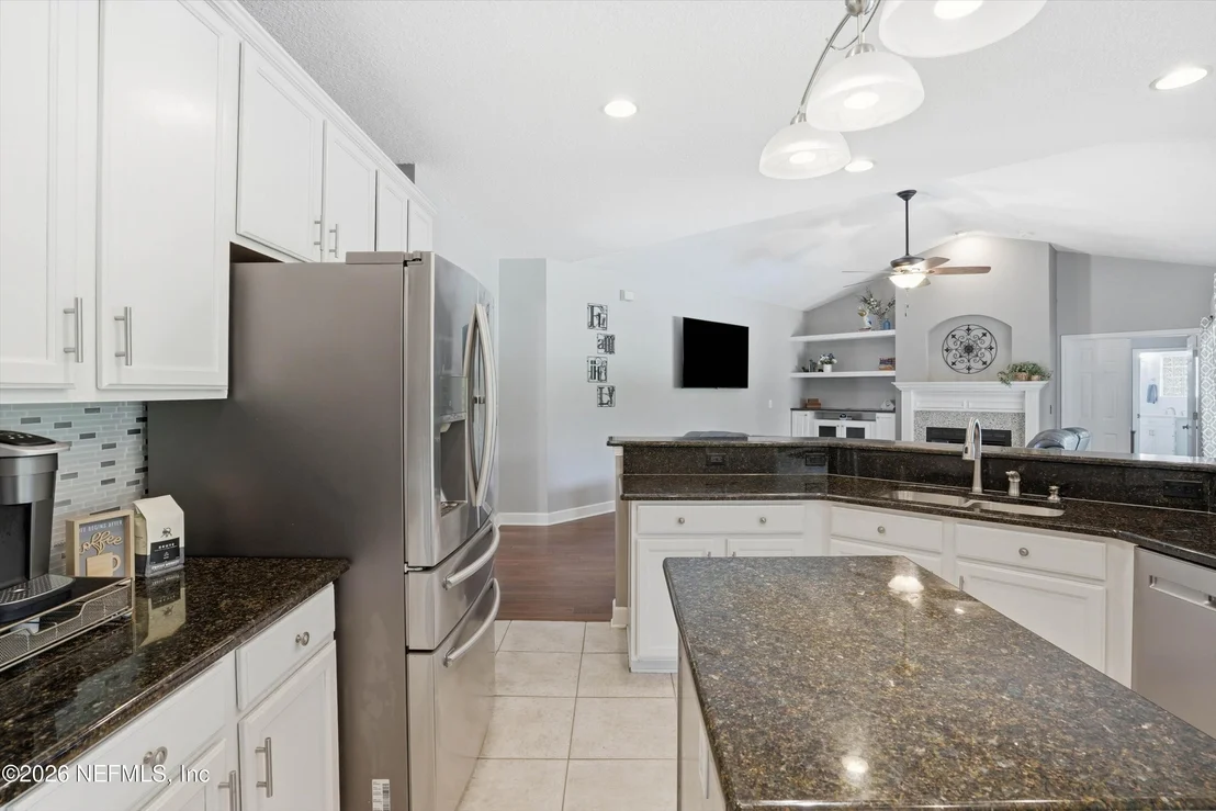 Photo of 4621 W SENECA Drive