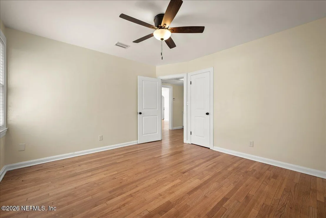 Photo of 1639 PARRISH Place