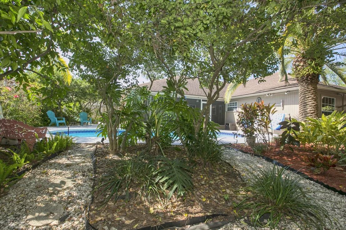 Photo of 4311 HOLLYGATE Drive
