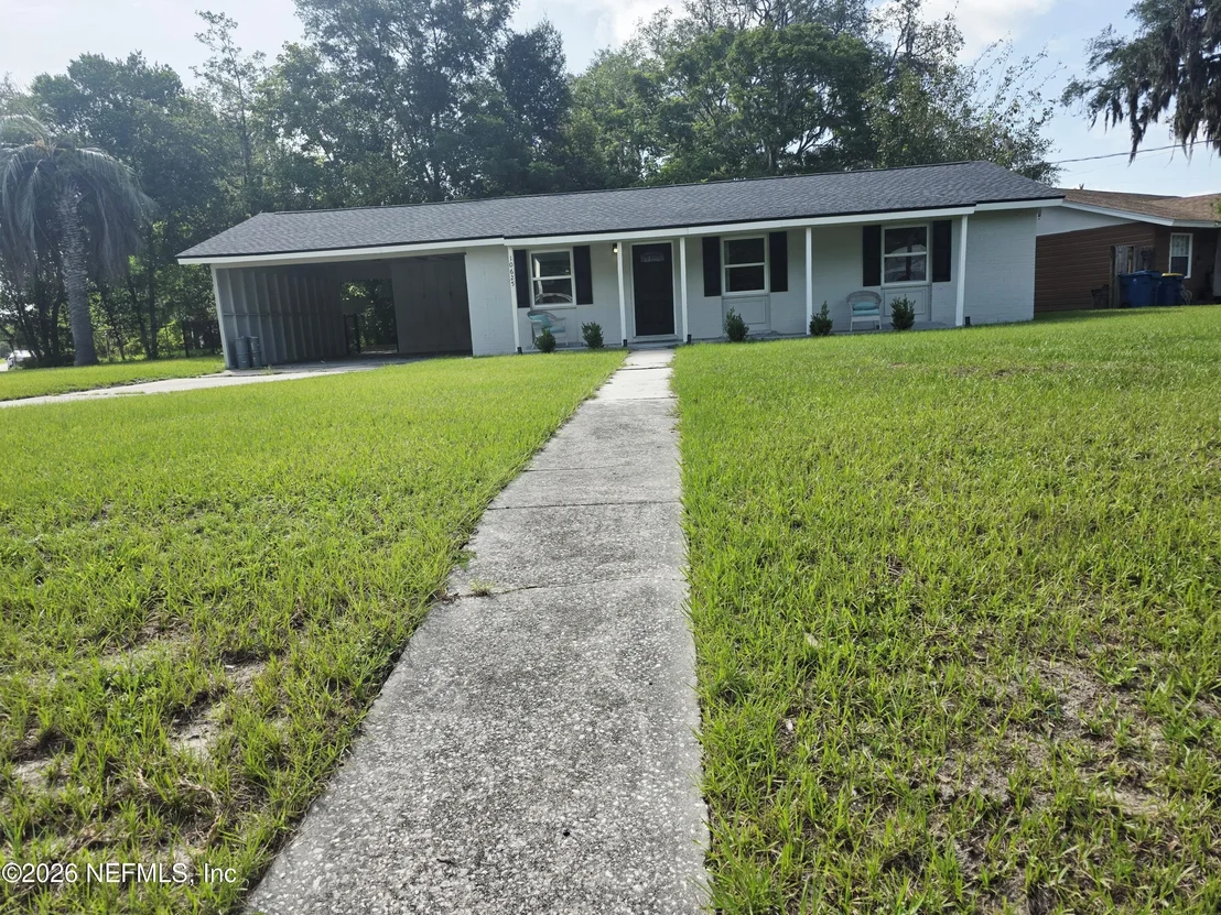 Photo of 10625 DODD Road