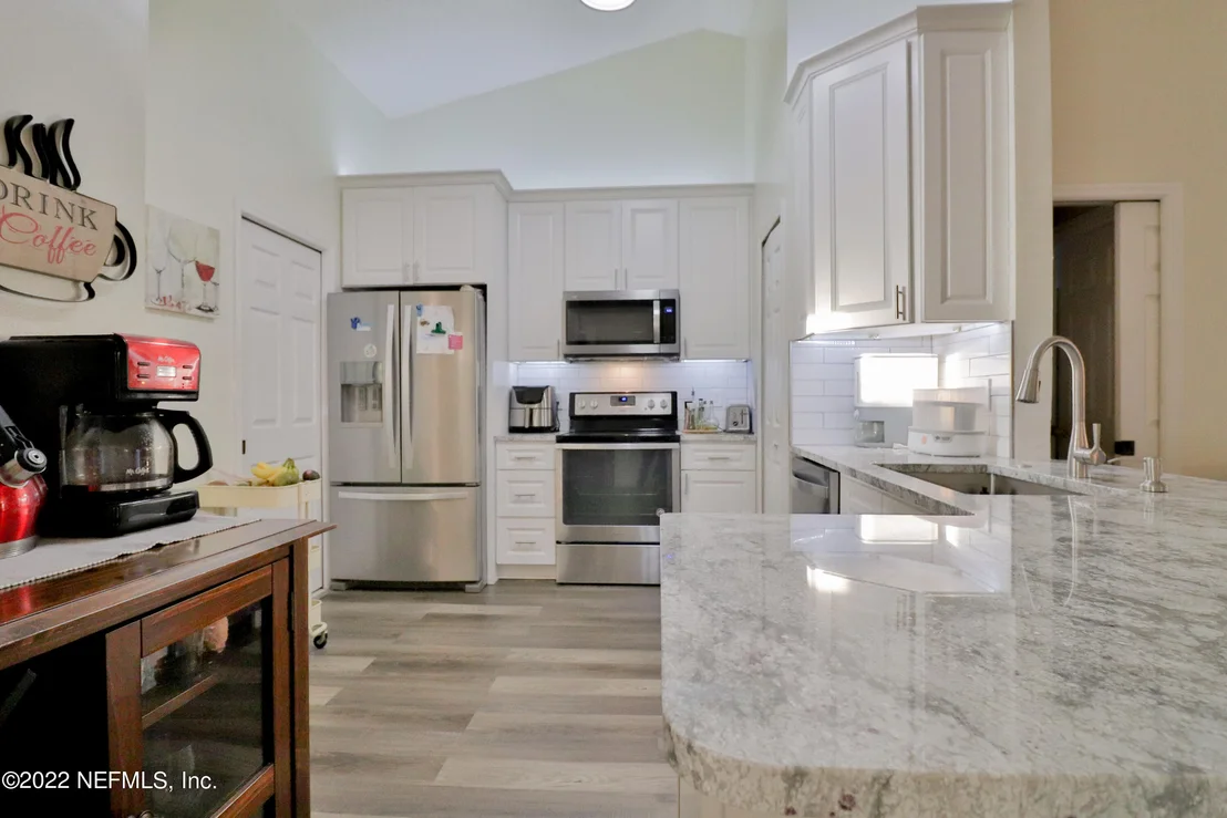 Photo of 11083 RIDGE POINT Drive