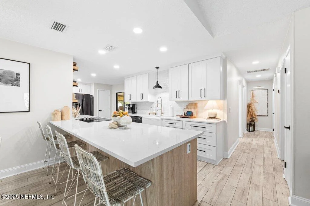 Photo of 2533 BLUFFTON Drive